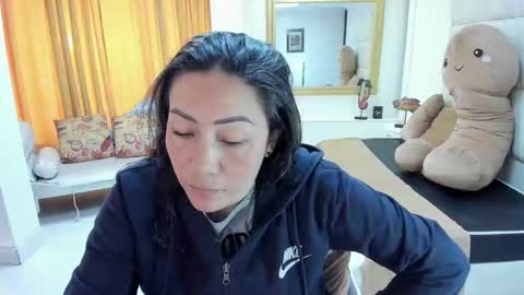 gabriela online show from 09/17/25, 01:24