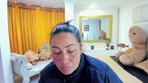 gabriela online show from 09/24/25, 01:47