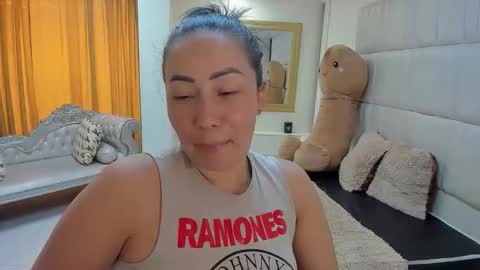 gabriela online show from 02/04/26, 02:45