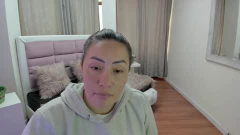 Snapshot of gaby_trent chatting on 05/20/26, 04:02 gabriela online show from 05/20/26, 04:02