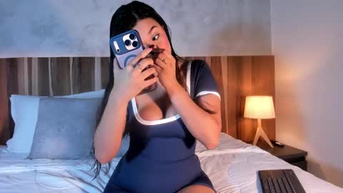 gabycarters online show from 11/11/25, 12:05