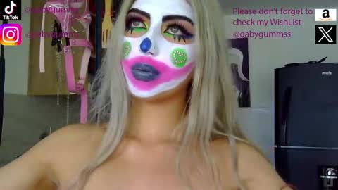 gabygumms online show from 09/13/25, 01:33