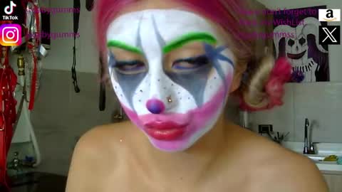 gabygumms online show from 09/28/25, 01:16