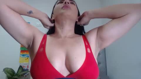 Snapshot of gabysot chatting on 02/20/25, 04:46 gabysot online show from 02/20/25, 04:46