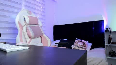 Gabriela Miller online show from 01/09/25, 05:54