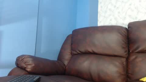 Snapshot of gadiel_sex chatting on 02/15/25, 06:55 gadiel_sex online show from 02/15/25, 06:55