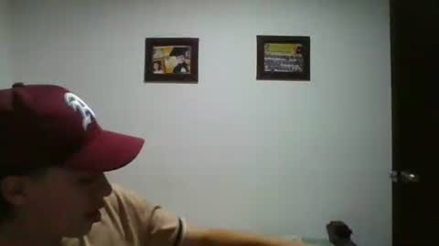 Snapshot of gadiel_sex chatting on 02/17/25, 12:32 gadiel_sex online show from 02/17/25, 12:32
