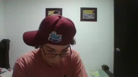 Snapshot of gadiel_sex chatting on 03/05/25, 10:32 gadiel_sex online show from 03/05/25, 10:32