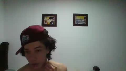 Snapshot of gadiel_sex chatting on 03/11/25, 12:11 gadiel_sex online show from 03/11/25, 12:11