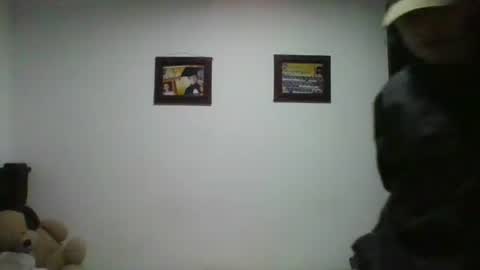 Snapshot of gadiel_sex chatting on 03/12/25, 12:04 gadiel_sex online show from 03/12/25, 12:04