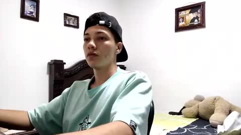 Snapshot of gadiel_sex chatting on 09/11/25, 11:38 gadiel_sex online show from 09/11/25, 11:38