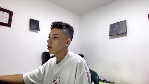 Snapshot of gadiel_sex chatting on 11/09/25, 02:37 gadiel_sex online show from 11/09/25, 02:37