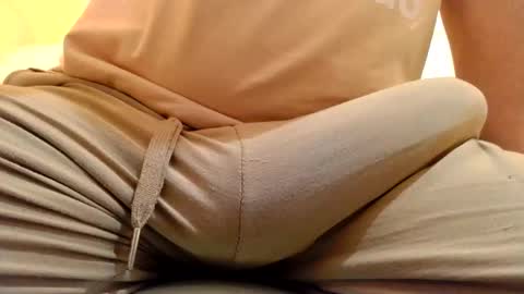 gae89tano online show from 05/18/26, 08:03