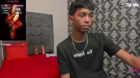 Gael  online show from 04/15/26, 07:21