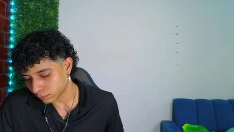 Gael online show from 04/15/26, 03:57