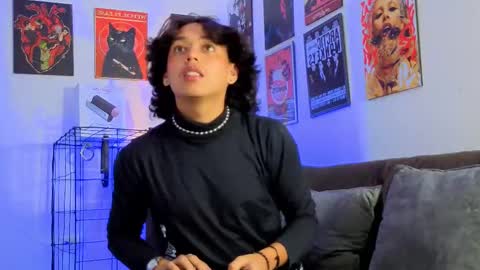 Gael Conner online show from 09/16/25, 02:23