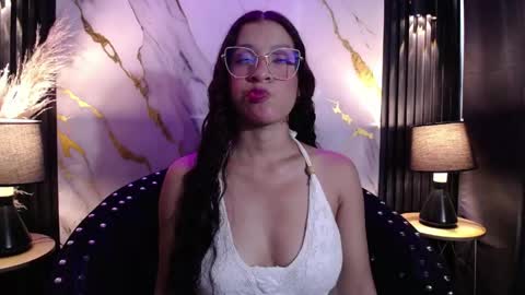 Briana  online show from 06/08/26, 12:05