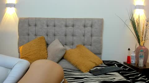 gaia_n_nix online show from 04/05/26, 04:20