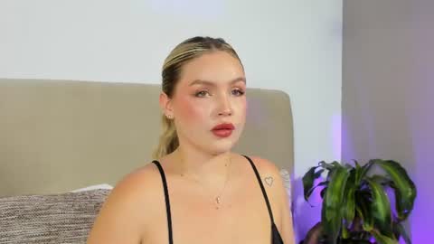 Gaia Baker  online show from 06/29/26, 10:43