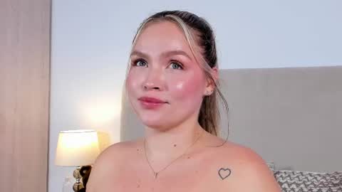 Gaia Baker  online show from 07/05/26, 04:19