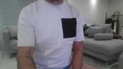 galoricardo10 online show from 10/27/25, 05:55