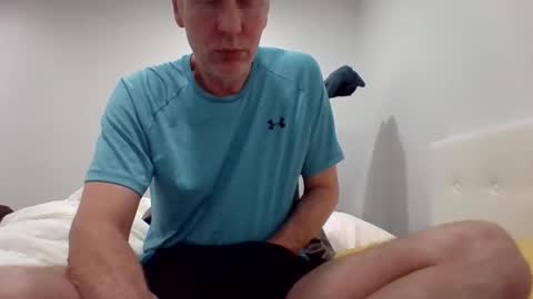 gamerboy200 online show from 12/21/25, 11:45