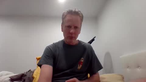 gamerboy200 online show from 04/01/26, 02:23