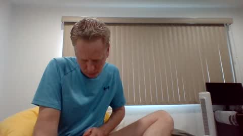 Snapshot of gamerboy200 chatting on 07/02/26, 02:33 gamerboy200 online show from 07/02/26, 02:33