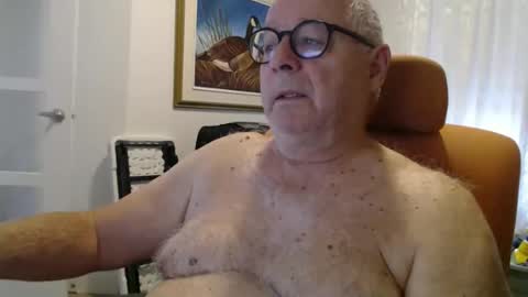 gamin68 online show from 10/26/25, 02:12