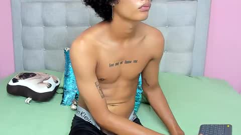 Snapshot of gaolang_imai chatting on 01/22/25, 05:17 G A O LA N G online show from 01/22/25, 05:17