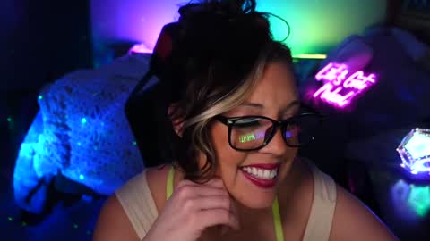 Jenna  - be back MONDAY night.  online show from 01/14/25, 05:19