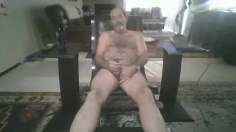 GarBwild online show from 01/15/25, 04:21