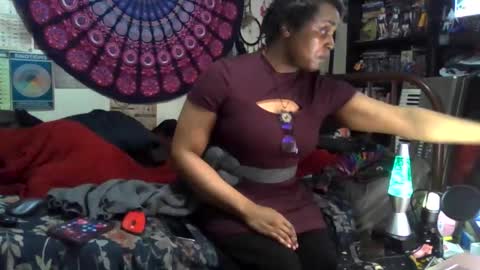 Gardenia online show from 11/19/25, 06:13