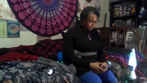 Gardenia online show from 12/03/25, 06:43