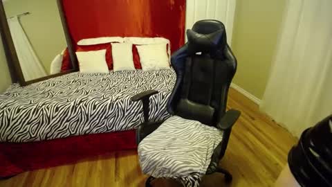 Snapshot of gartersex chatting on 02/23/25, 03:56 Gartersex online show from 02/23/25, 03:56