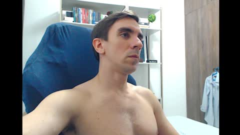 gatosarado23 online show from 01/08/25, 10:48