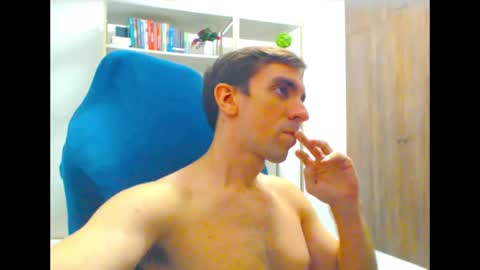 gatosarado23 online show from 03/10/25, 02:50