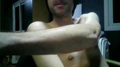 Snapshot of gauchors21 chatting on 11/06/25, 02:56 gauchors21 online show from 11/06/25, 02:56