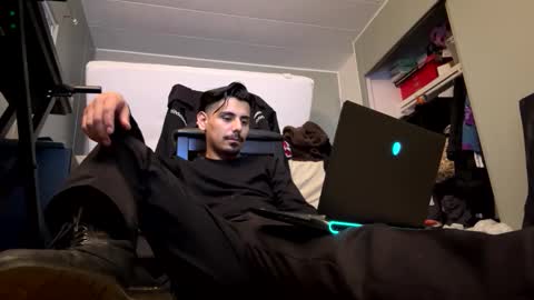 Snapshot of gayboyla626 chatting on 10/26/25, 02:01 gayboyla626 online show from 10/26/25, 02:01