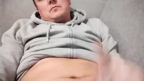 Snapshot of gaz101993 chatting on 11/19/25, 11:27 GazP online show from 11/19/25, 11:27