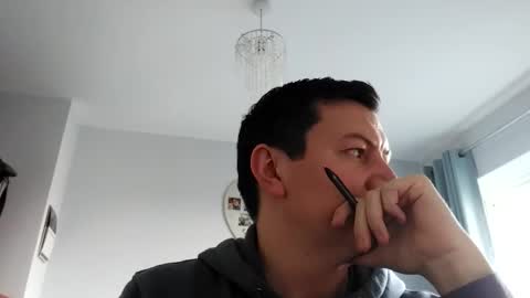 Snapshot of gaz101993 chatting on 11/28/25, 11:13 GazP online show from 11/28/25, 11:13