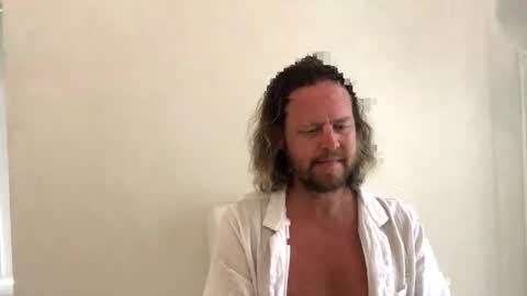 Snapshot of gcsurfer81 chatting on 11/20/25, 07:08 gcsurfer81 online show from 11/20/25, 07:08