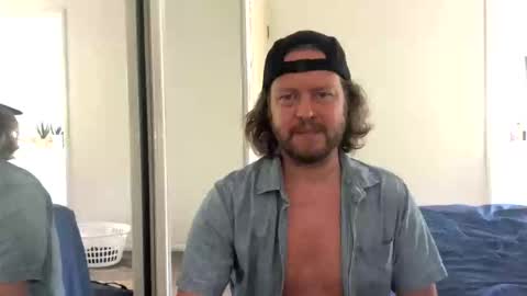 Snapshot of gcsurfer81 chatting on 12/16/25, 12:48 gcsurfer81 online show from 12/16/25, 12:48