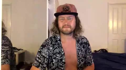 gcsurfer81 online show from 03/06/26, 09:06