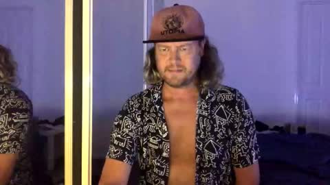 gcsurfer81 online show from 03/13/26, 08:10