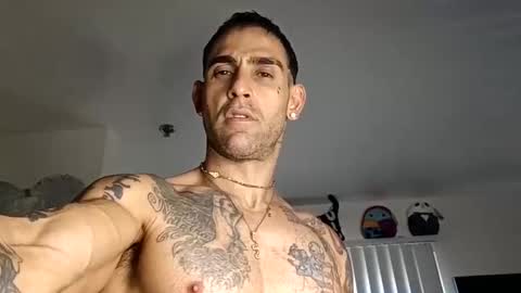 Zanecubano online show from 10/25/25, 02:46