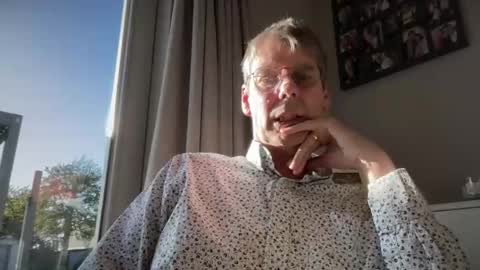 geertjem online show from 10/24/25, 02:13