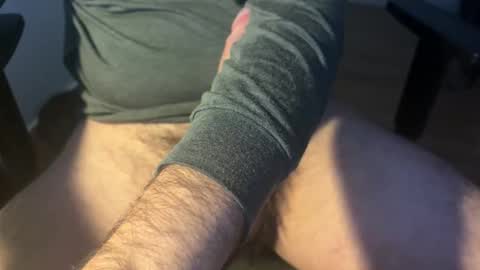 Snapshot of gegra chatting on 12/13/25, 10:15 gegra online show from 12/13/25, 10:15