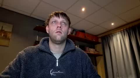 Snapshot of geile_brabander93 chatting on 12/30/24, 12:00 geile_brabander93 online show from 12/30/24, 12:00