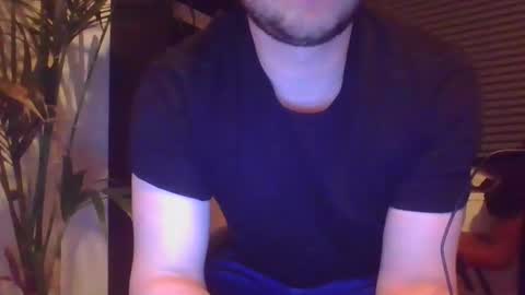 Snapshot of geiljongetje1991 chatting on 01/17/25, 08:44 geiljongetje1991 online show from 01/17/25, 08:44